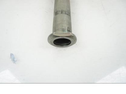 Snett nerifrån på Axel från en Yamaha MT-09 Tracer -2021 motorcykel.