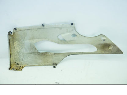 Baksidan på Magkåpa från en Ducati 899 Panigale -2015 motorcykel.