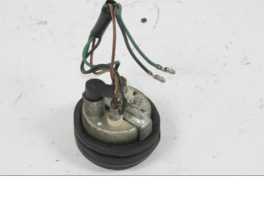 Snett uppifrån på Voltmätare från en Honda CB 750 -1982 motorcykel.