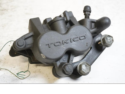 Framsidan på Bromsok från en Suzuki DL 1000 -2002 motorcykel.