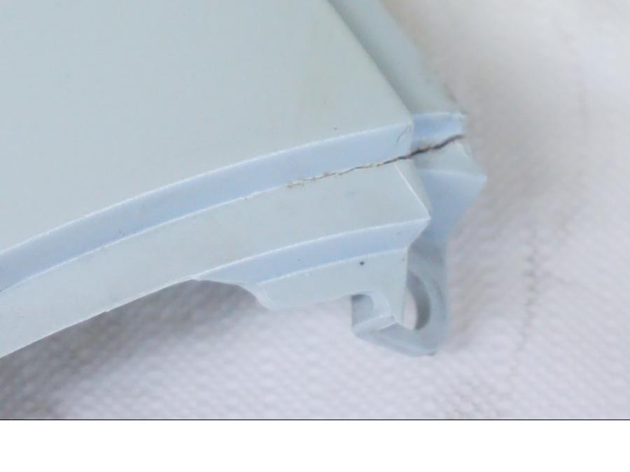 Vänster sida på Bakvinge från en Ducati 899 Panigale -2015 motorcykel.