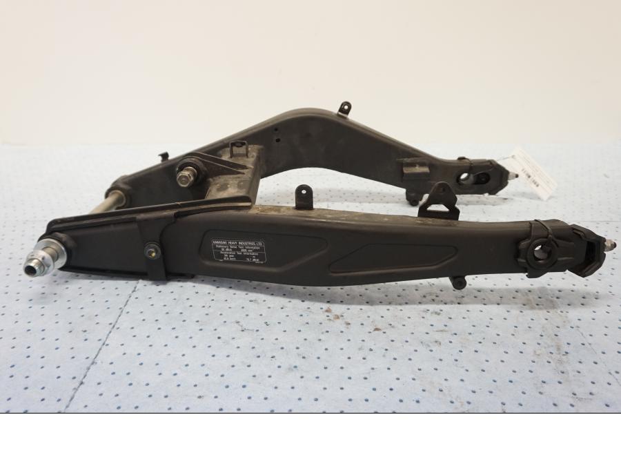 Baksidan på Sving från en Kawasaki Z 650 ABS -2020 motorcykel.