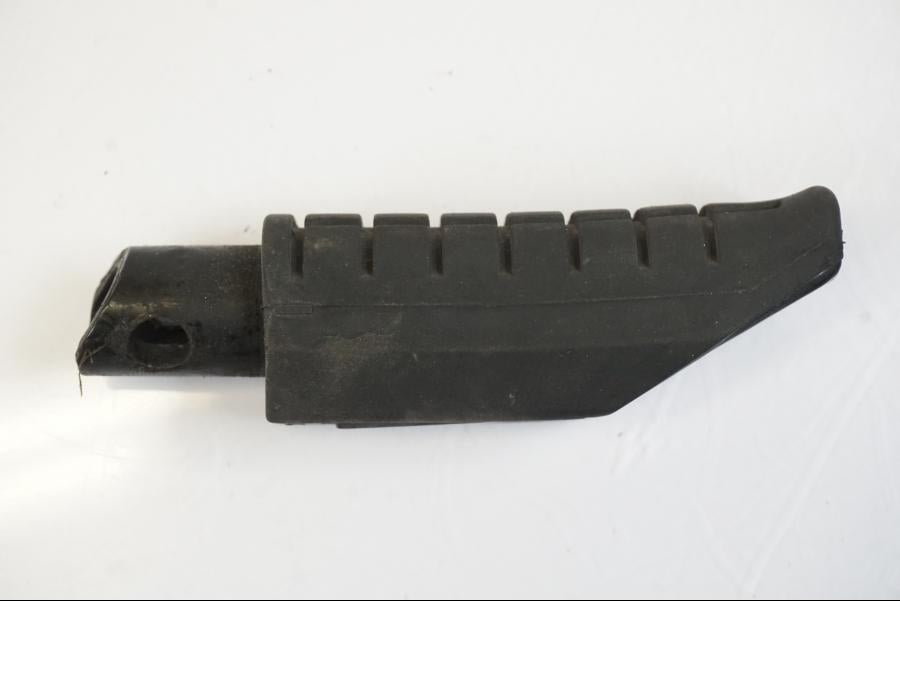 Snett uppifrån på Fotpinne från en Honda NT 700 -2008 motorcykel.