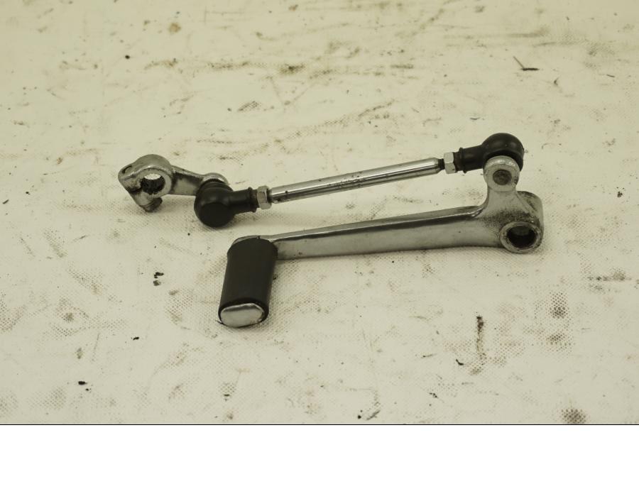 Framsidan på Växelpedal från en Suzuki GSX 1100 EF -1985 motorcykel.