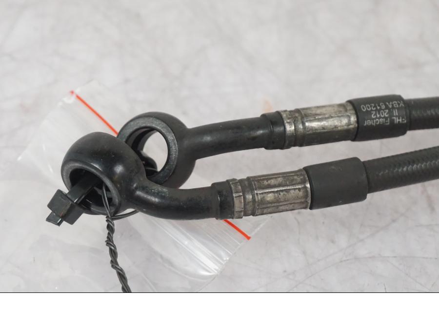 Extrabild1 på Bromsledning från en Kawasaki ZX-10R -2008 motorcykel.