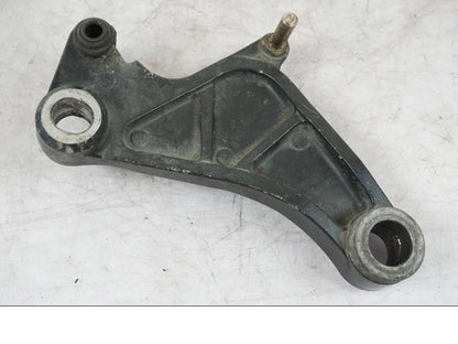 Framsidan på Bromsoksfäste från en Honda ST 1100 -1990 motorcykel.