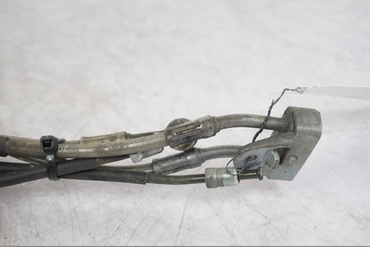 Extrabild3 på Bromsledning från en Triumph Tiger -2009 motorcykel.