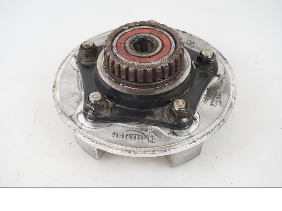 Snett uppifrån på Ryckutjämnare från en Triumph Rocket III -2007 motorcykel.