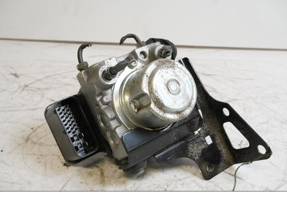 Framsidan på ABS Modulator från en Triumph Sprint ST -2007 motorcykel.