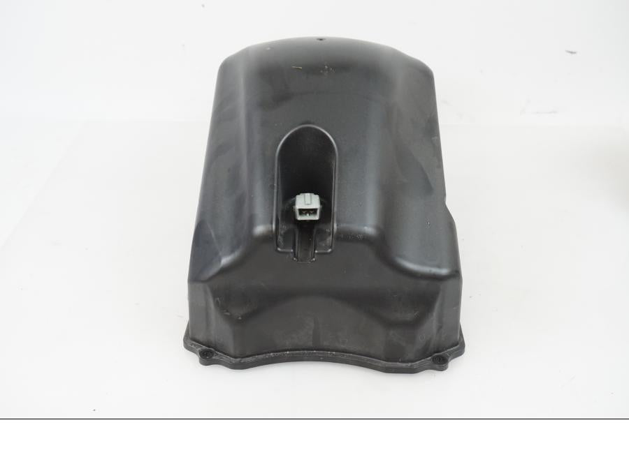 Höger sida på Luftburk från en H-D Adventure Pan America Special RA1250S -2021 motorcykel.