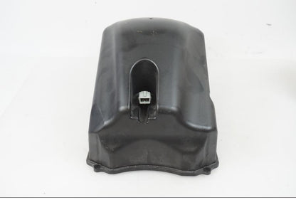 Höger sida på Luftburk från en H-D Adventure Pan America Special RA1250S -2021 motorcykel.