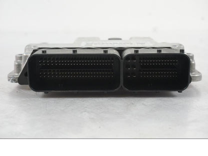 Baksidan på Motronic styrenhet från en BMW R 1250 GS -2021 motorcykel.