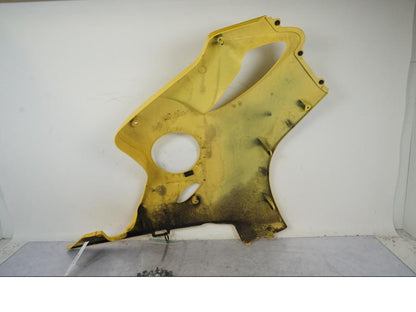 Höger sida på Sidkåpa från en Honda CBR 600 F -2001 motorcykel.