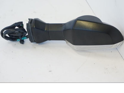 Vänster sida på Blinkers från en Kawasaki ER-6N -2012 motorcykel.