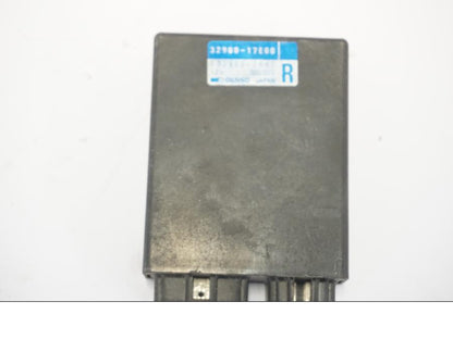 Vänster sida på CDI / ECU från en Suzuki GSX-R 750 -1992 motorcykel.