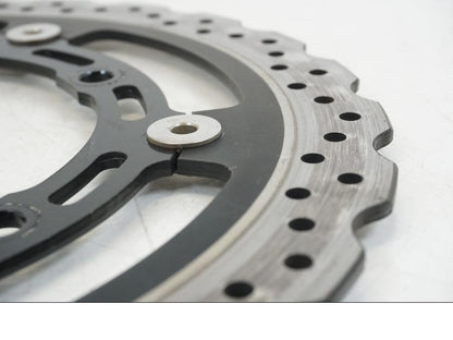 Höger sida på Bromsskiva från en Kawasaki NINJA 400 -2020 motorcykel.