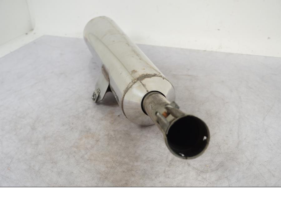 Höger sida på Avgassystem från en Yamaha FJR 1300 -2013 motorcykel.