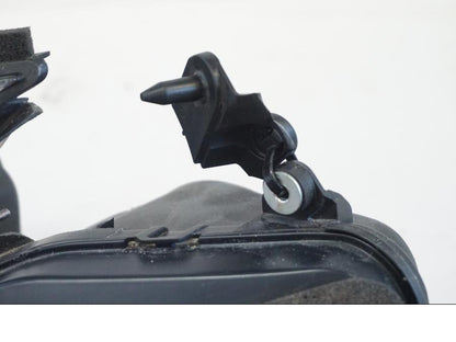 Snett nerifrån på Strålkastare från en Honda CBR 1000 RR -2005 motorcykel.