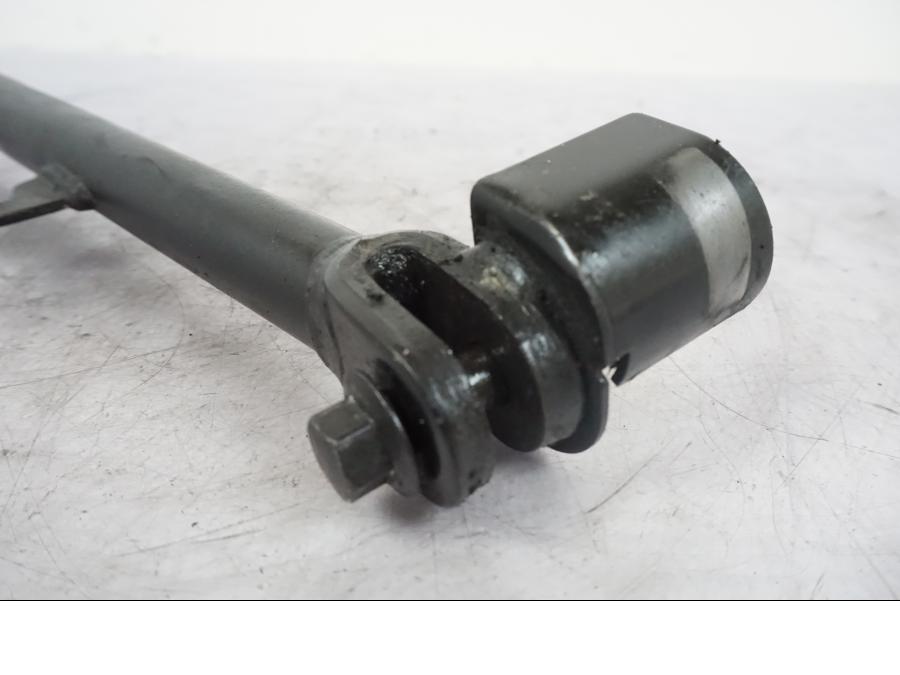 Snett uppifrån på Sidostöd från en Yamaha YZF-R 125 -2008 motorcykel.