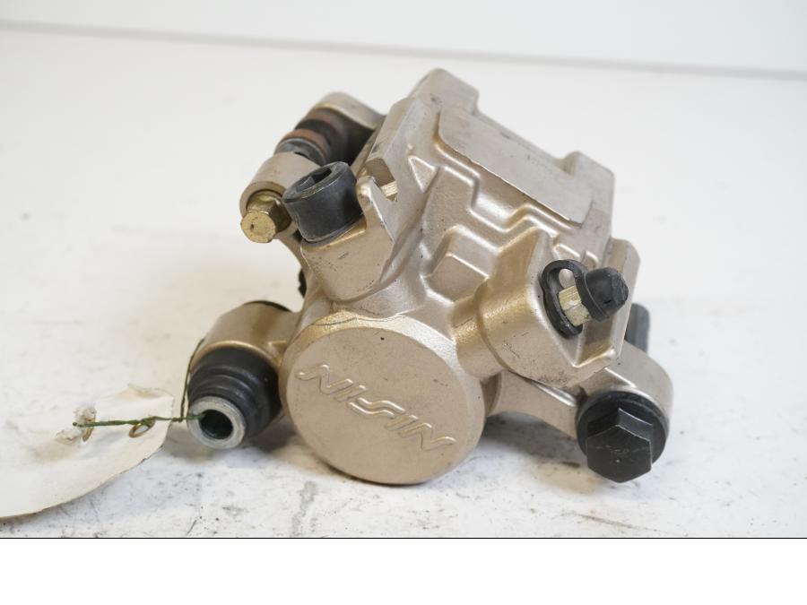 Framsidan på Bromsok från en Honda CB 600 Hornet -2005 motorcykel.