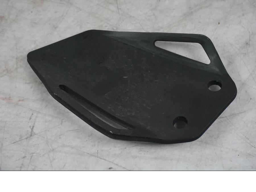 Höger sida på Hälskydd från en Yamaha MT-09 -2024 motorcykel.