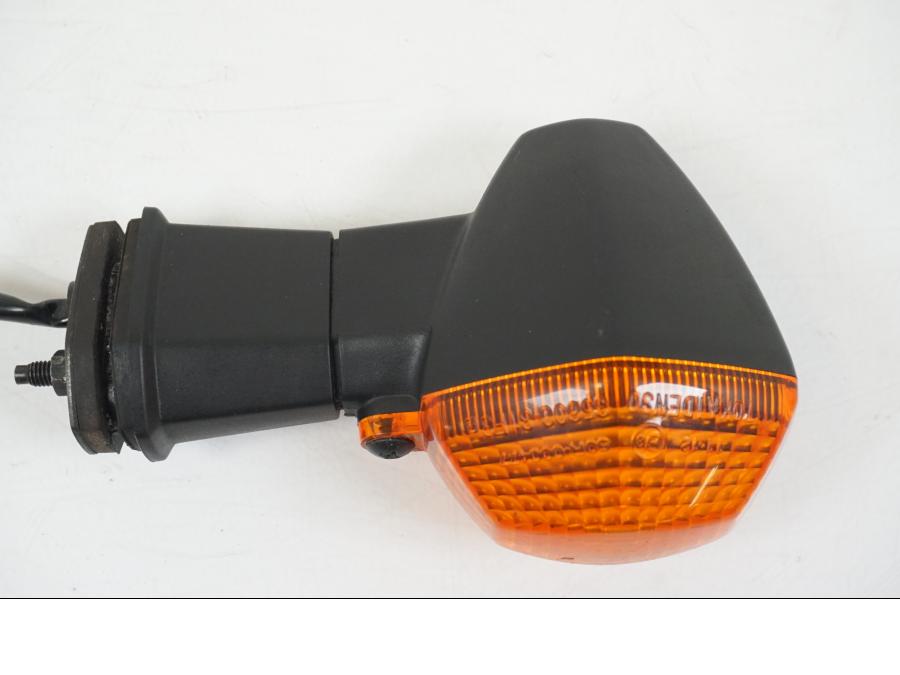 Baksidan på Blinkers från en Suzuki GSX-R 750 -2001 motorcykel.