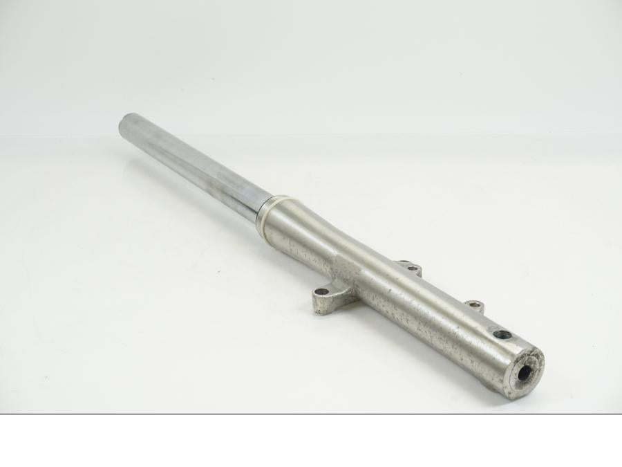 Framsidan på Gaffelben från en Yamaha XVZ 1300 -1997 motorcykel.