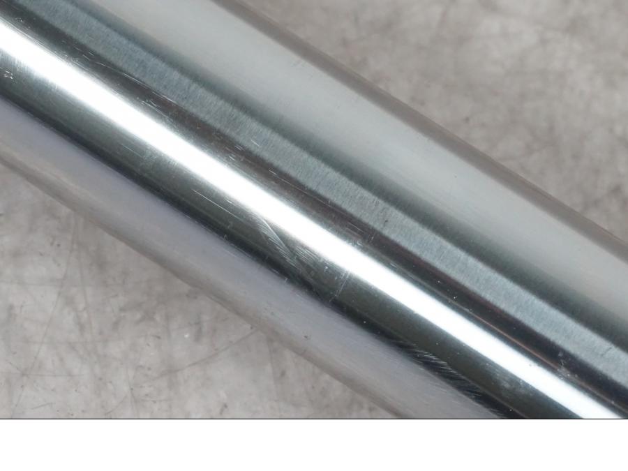 Extrabild1 på Gaffelben från en Kawasaki ZX-6R -1995 motorcykel.