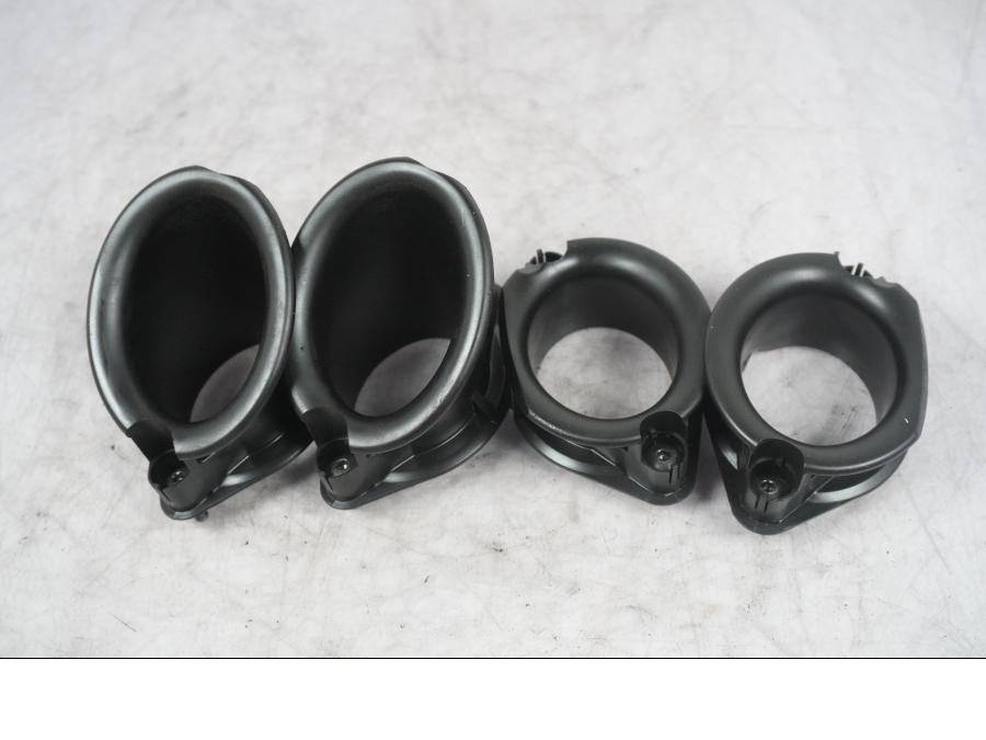 Framsidan på Luftrör från en Kawasaki ZX-10R -2008 motorcykel.