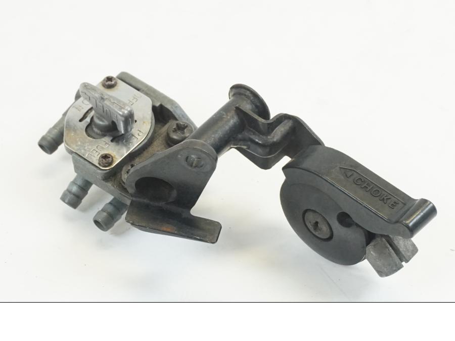 Baksidan på Bensinkran från en Yamaha FZR 1000 -1992 motorcykel.