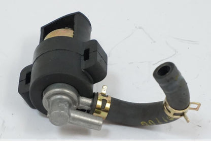 Baksidan på Second Air från en Kawasaki VN 1500 -2002 motorcykel.