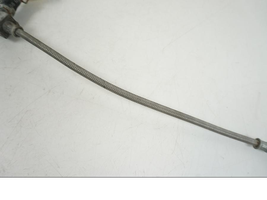 Höger sida på Bromsvätskebehållare från en Suzuki VS 1400 -1999 motorcykel.