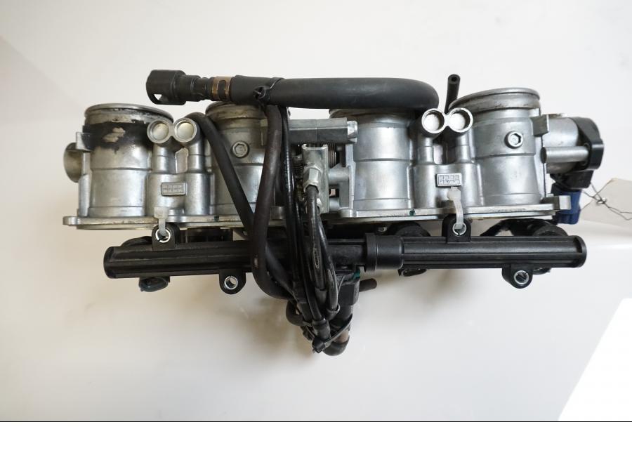 Baksidan på Spjällhus från en Honda CBR 1000 RR -2009 motorcykel.