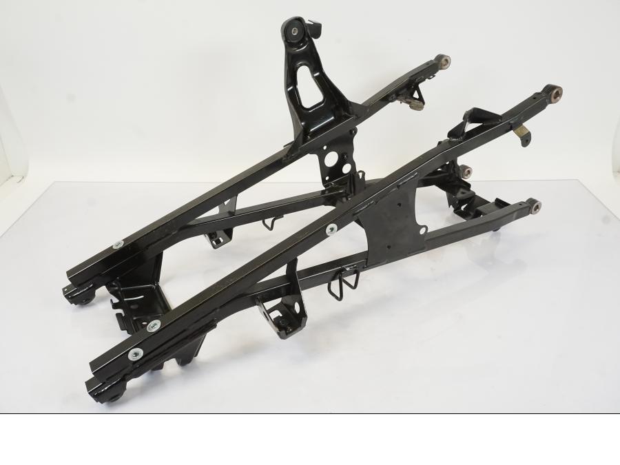 Framsidan på Bakram från en Honda NT 700 -2008 motorcykel.