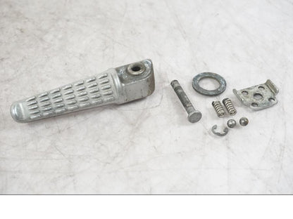 Framsidan på Fotpinne från en Kawasaki ZX-6R -2006 motorcykel.