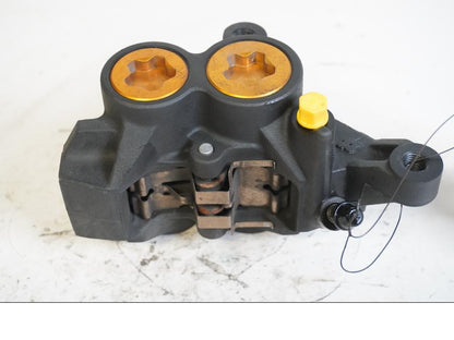 Baksidan på Bromsok från en Yamaha FZ-8 -2011 motorcykel.