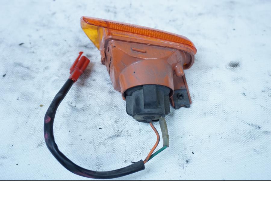 Baksidan på Blinkers från en Honda VFR 750 -1992 motorcykel.