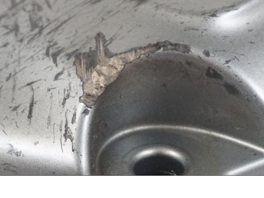 Extrabild1 på Ventilkåpa från en BMW R 1200 GSA -2014 motorcykel.