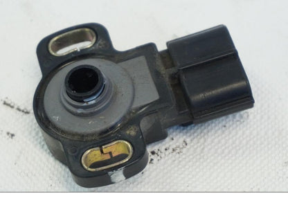 Höger sida på TPS från en Yamaha YZF R6 -2006 motorcykel.