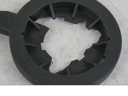 Vänster sida på Antenn till tändningslås från en KTM 1290 Super Adventure R -2018 motorcykel.