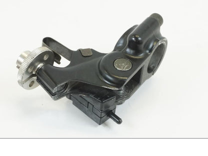 Höger sida på Kopplingsklo från en Kawasaki ZX-12R -2000 motorcykel.