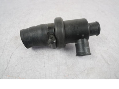 Framsidan på Vattentermostathus från en Ducati Multistrada 1260 -2020 motorcykel.