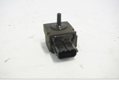 Framsidan på Mapsensor från en Suzuki DL 1000 -2003 motorcykel.