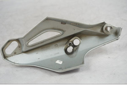 Extrabild2 på Blinkersfäste från en BMW R 1200 R -2007 motorcykel.