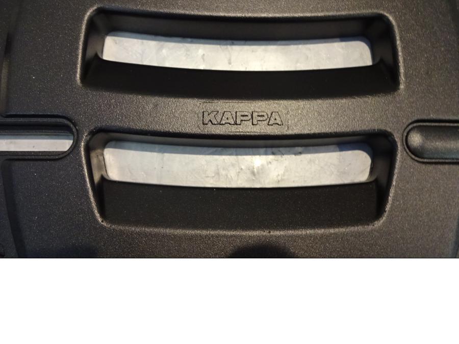 Baksidan på Pakethållare från en Suzuki GS 500 -2001 motorcykel.