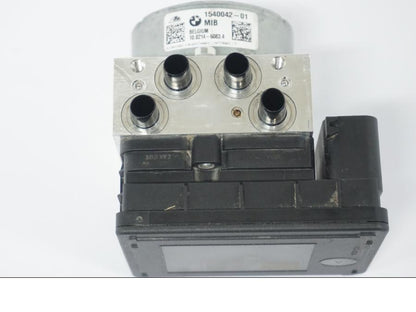 Extrabild2 på ABS Modulator från en BMW R 1250 GS -2022 motorcykel.