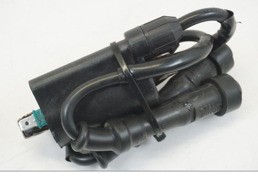 Extrabild1 på Tändspole från en Honda CB 750 -2002 motorcykel.