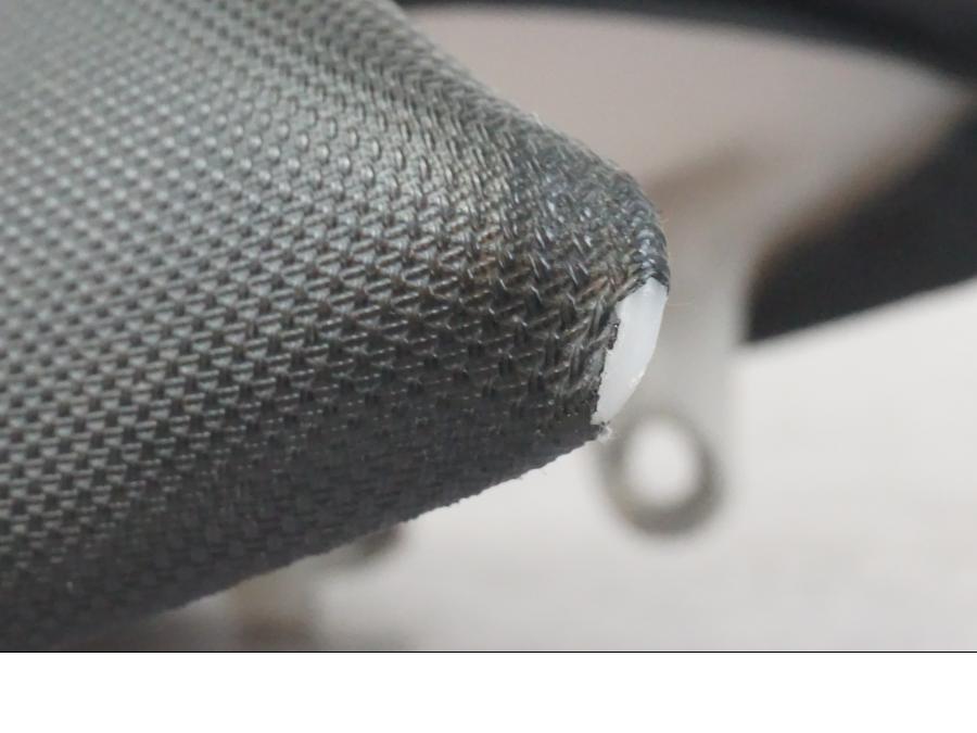 Vänster sida på Sadel från en Kawasaki ZX-6R -2006 motorcykel.