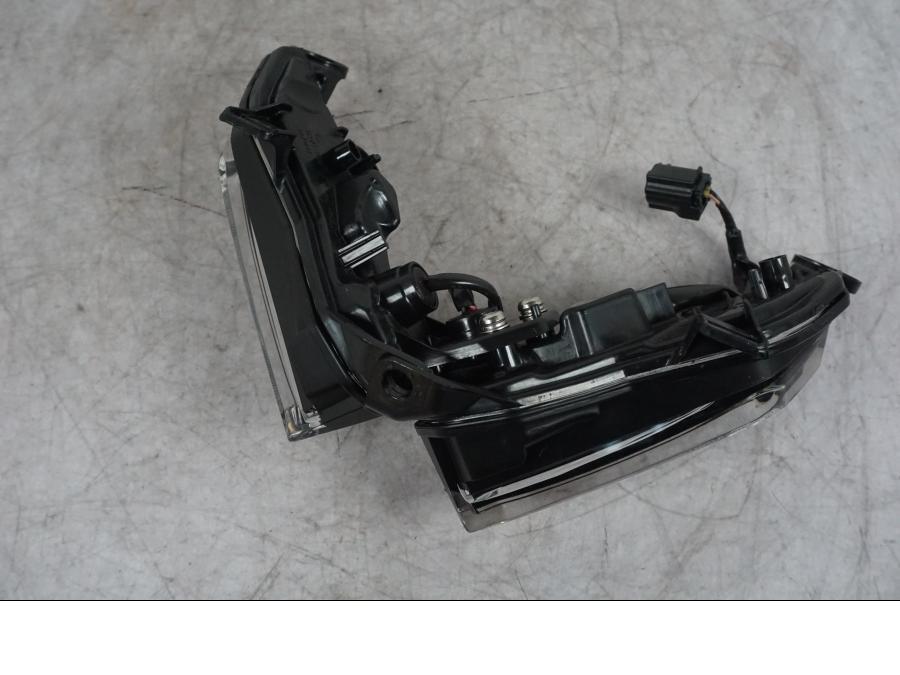 Baksidan på Positionsljus från en Yamaha MT-09 -2024 motorcykel.