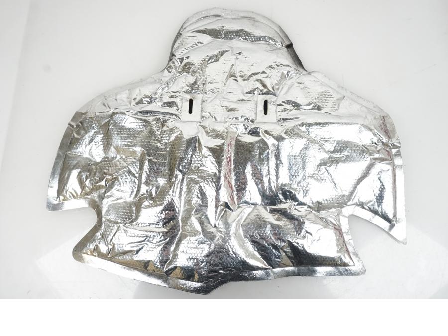 Framsidan på Värmeskydd från en Suzuki GSX-R 750 -2009 motorcykel.